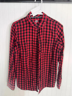 St John's Bay Red and Black Checkered Flannel Shirt Medium